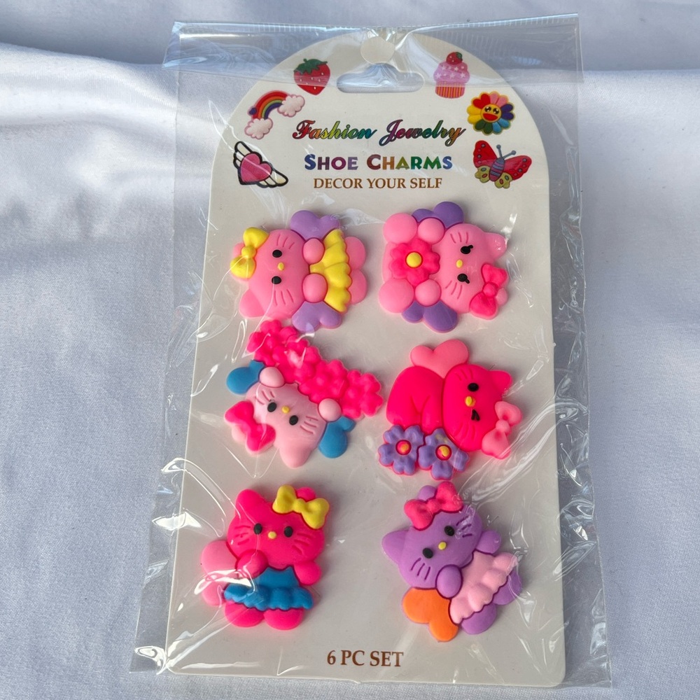 Shoe Charms Set, NWT, 1”, colorful soft kitties, croc decorations,